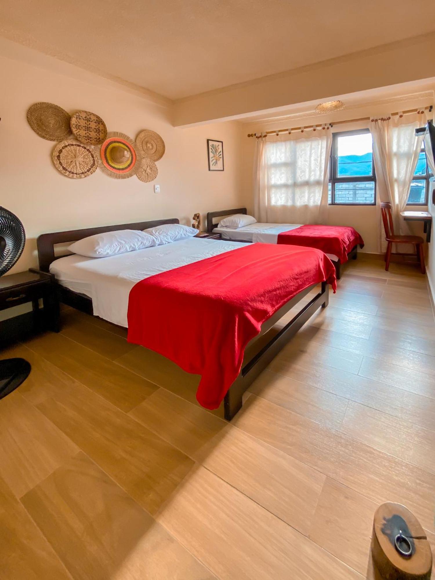 La Rosa Nautica Hostel Guaduas Habitación foto